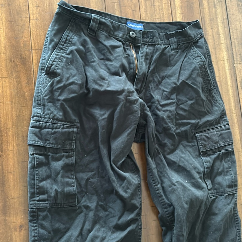 Black men’s falls creek cargo pants